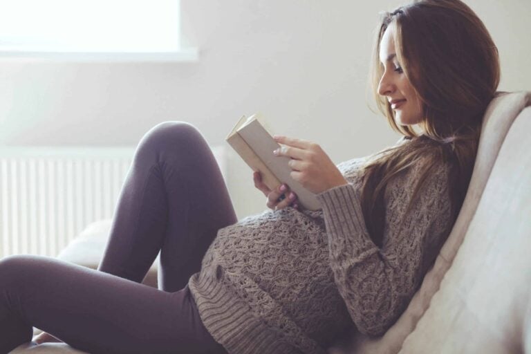 The Benefits of Reading to Your Baby in the Womb