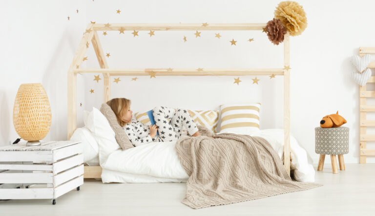 Montessori Floor Beds: 11 Best Options Including DIY