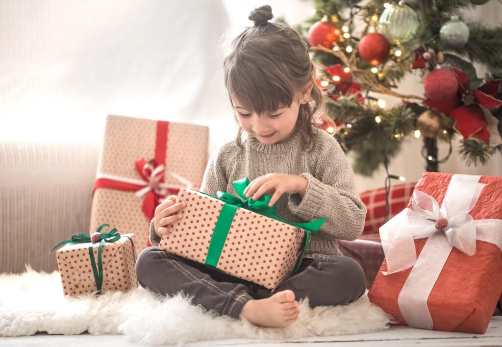 ask family to cut back on toy gifts